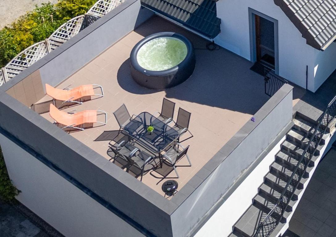 Apartamenty Teczowe Ujście-Darłowskie エクステリア 写真